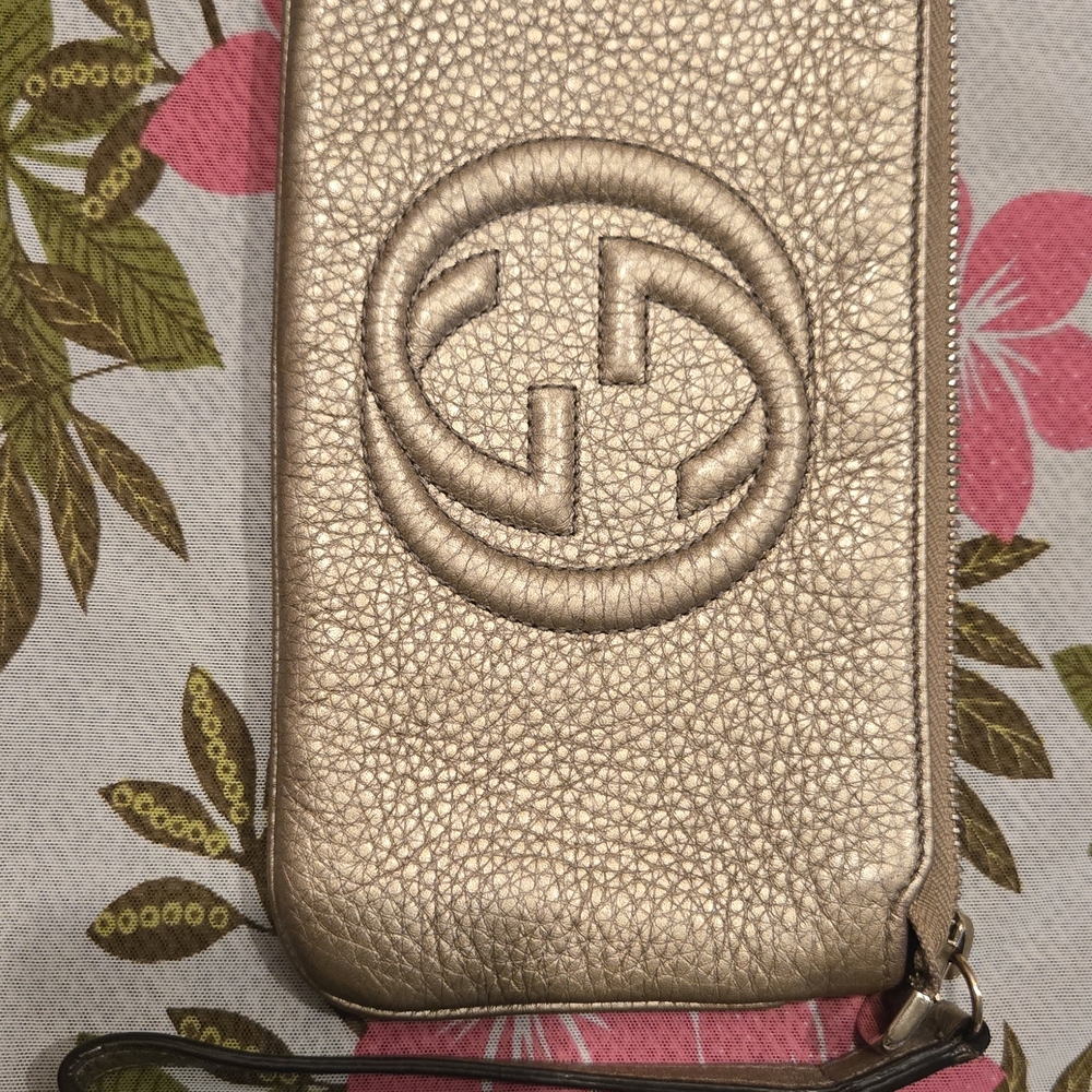 Gucci Gold Leather Wristlet